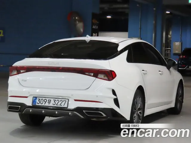Kia K5 K5 3 поколение 2.0 LPI(Для проката) — Фото автомобиля 4