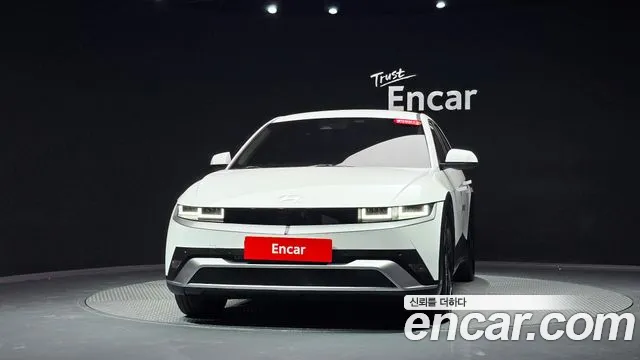 Hyundai Ioniq 5 New — Фото автомобиля 3