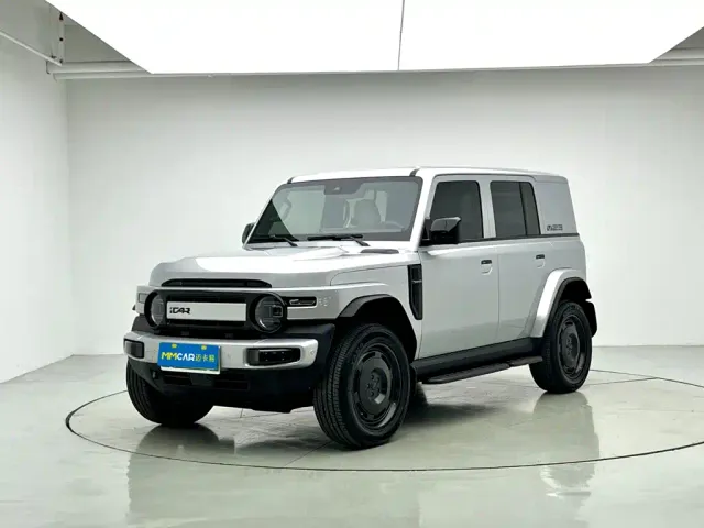 Фотография автомобиля — iCAR V23