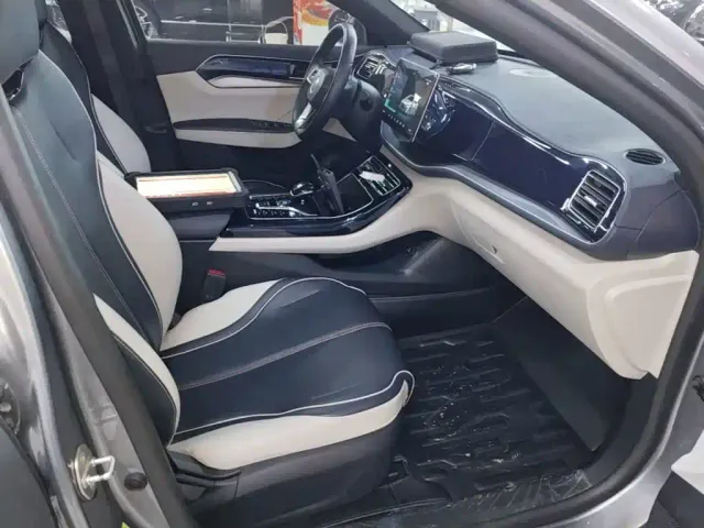 BYD Qin PLUS — Фото автомобиля 24