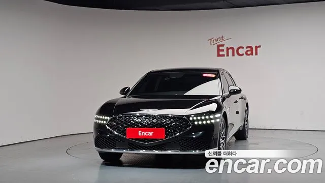 Genesis G90 — Фото автомобиля 3