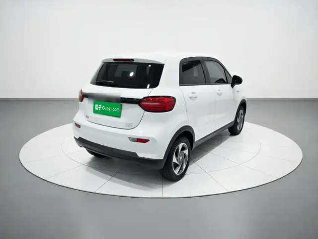 Leapmotor T03 — Фото автомобиля 4