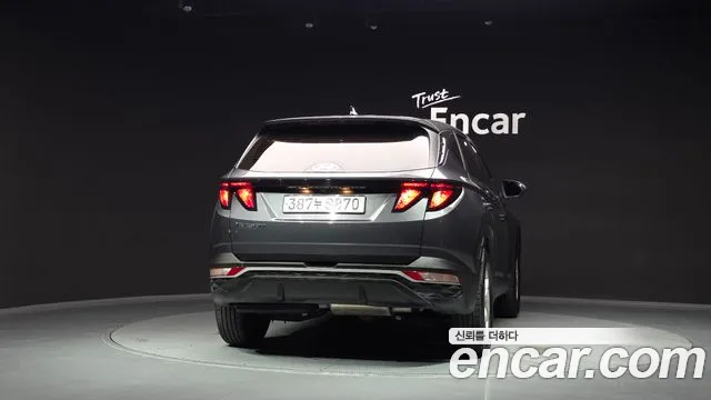 Hyundai Tucson Tucson (NX4) Дизель 2.0 2WD — Фото автомобиля 4