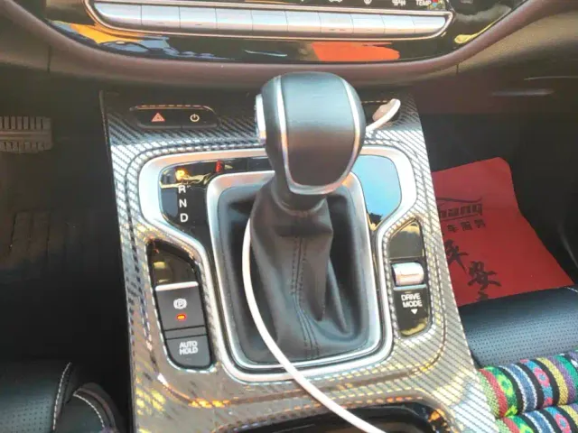 GAC Trumpchi M6 — Фото автомобиля 16