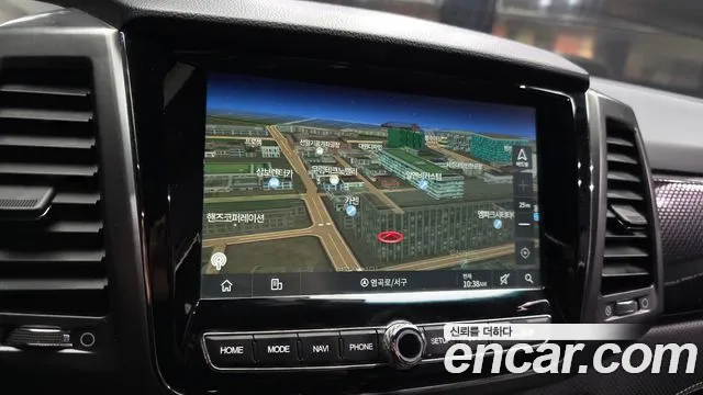 KG_Mobility_Ssangyong Rexton Новый Rexton Sport Khan Дизель 2.2 4WD — Фото автомобиля 15