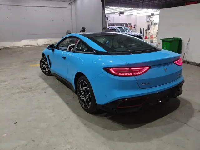 Hozon Neta GT — Фото автомобиля 6