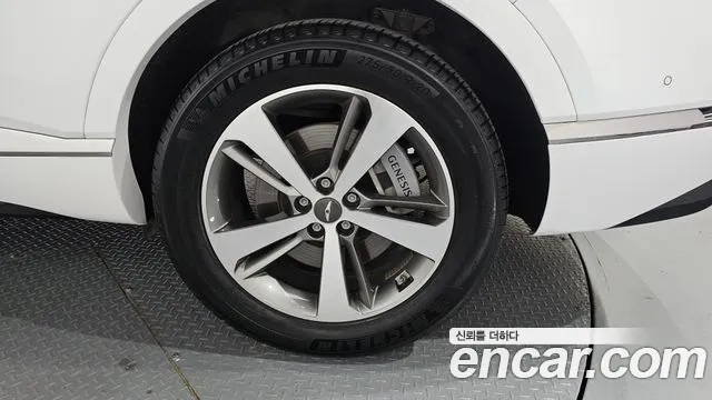 Genesis GV80 2.5T Бензин AWD — Фото автомобиля 20