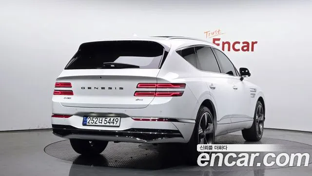 Genesis GV80 2.5T Бензин AWD — Фото автомобиля 2