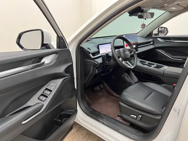 Haval H6 — Фото автомобиля 11