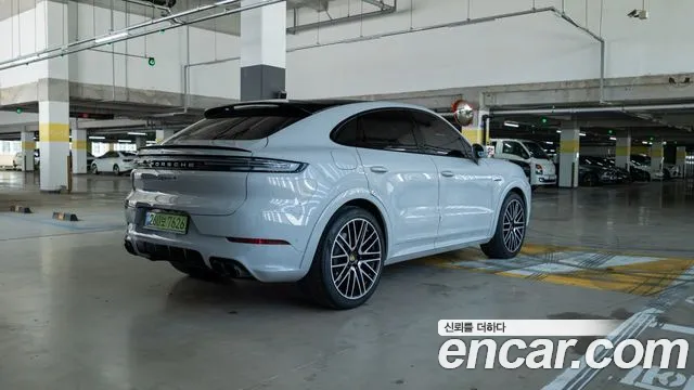 Porsche Cayenne PO536 — Фото автомобиля 4