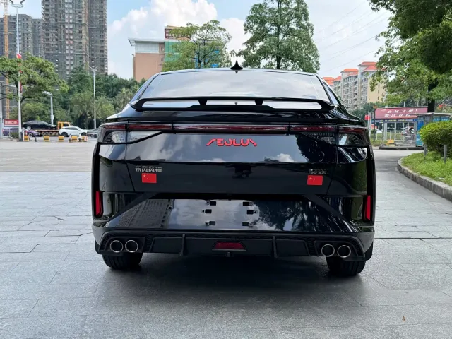 Dongfeng Yixuan — Фото автомобиля 15