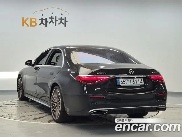 Mercedes-Benz S-Class — Фото автомобиля 2