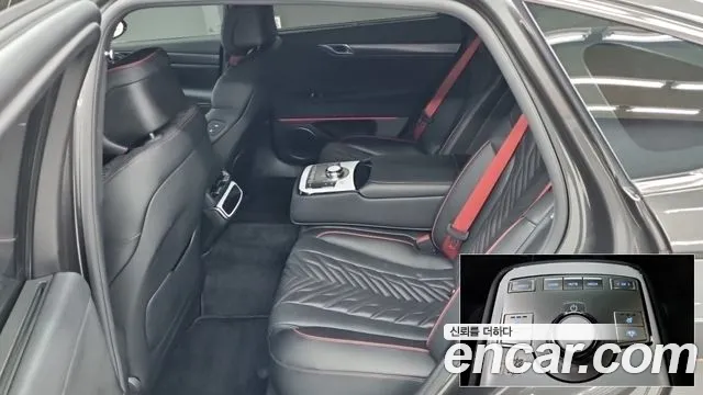 Genesis G80 Бензин 2.5 турбо AWD — Фото автомобиля 11