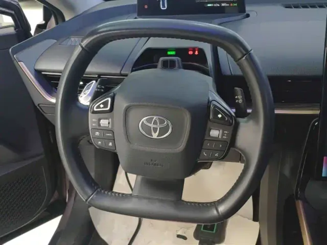 Toyota bZ3 — Фото автомобиля 10