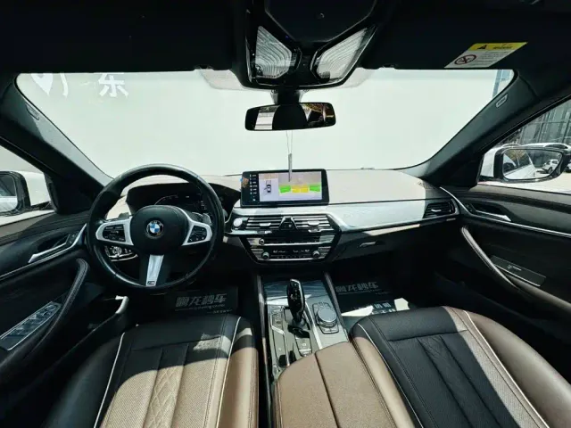 BMW 5 Series — Фото автомобиля 6
