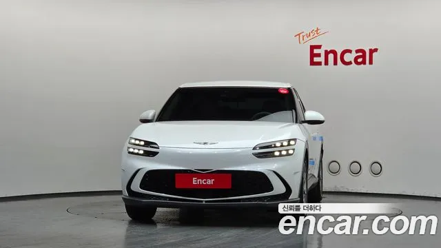 Genesis GV60 — Фото автомобиля 3