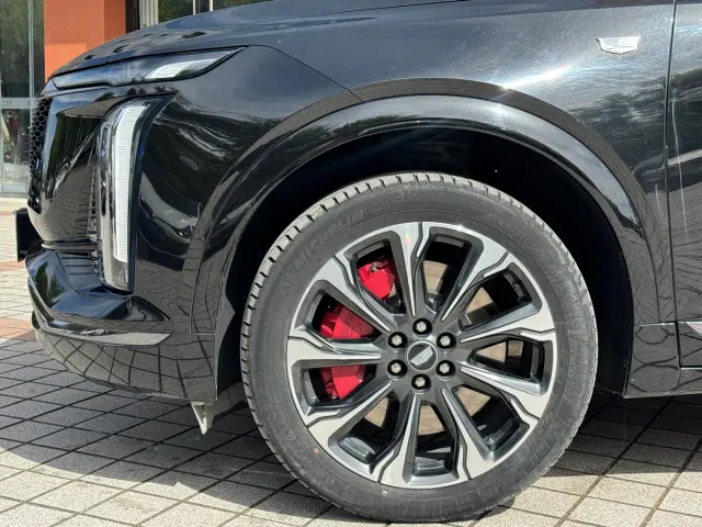 Cadillac XT5 — Фото автомобиля 5