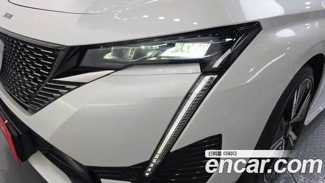 Peugeot 308 — Фото автомобиля 19