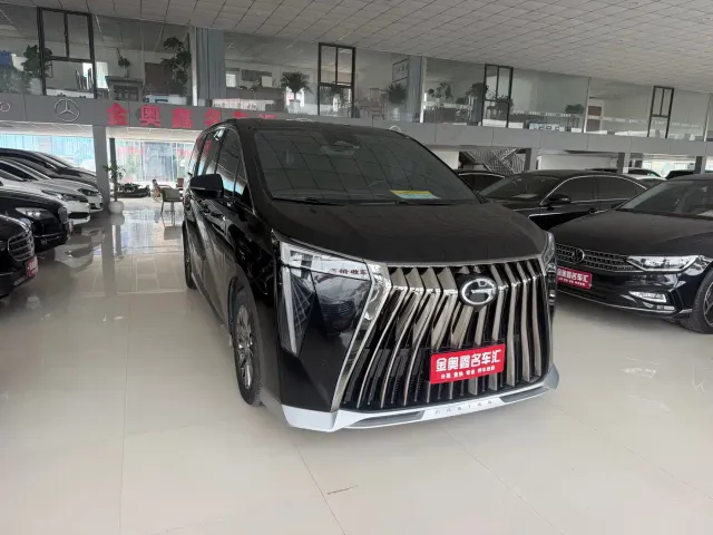 GAC Trumpchi M8 — Фото автомобиля 3