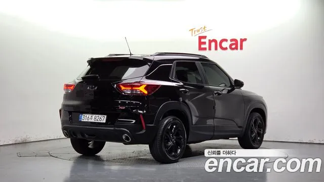 Chevrolet Trailblazer — Фото автомобиля 2
