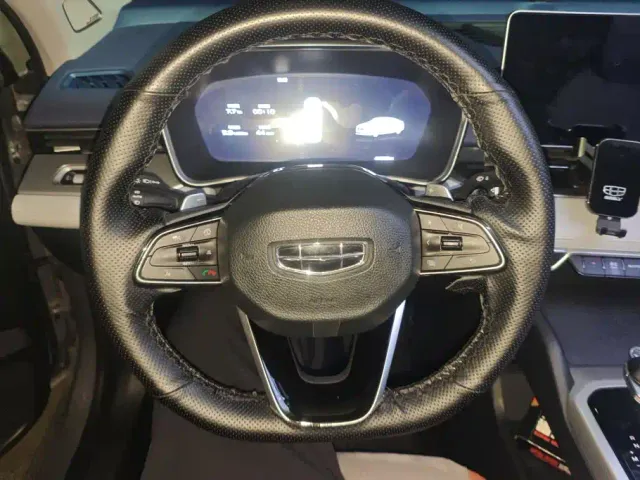 Geely Xingrui — Фото автомобиля 15