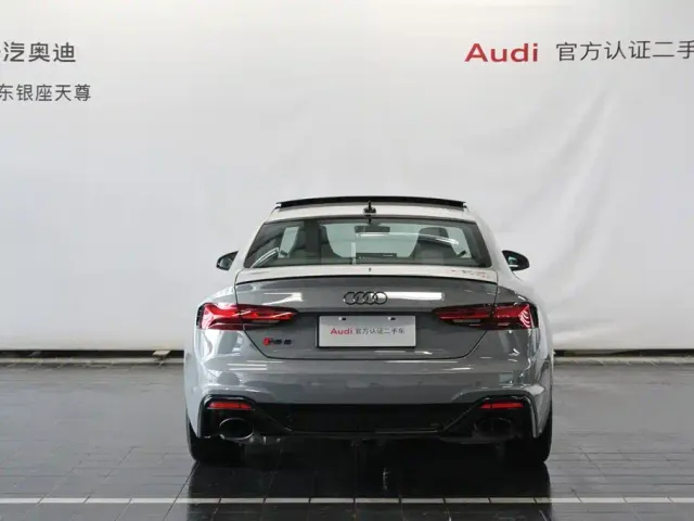 Audi RS 5 — Фото автомобиля 6