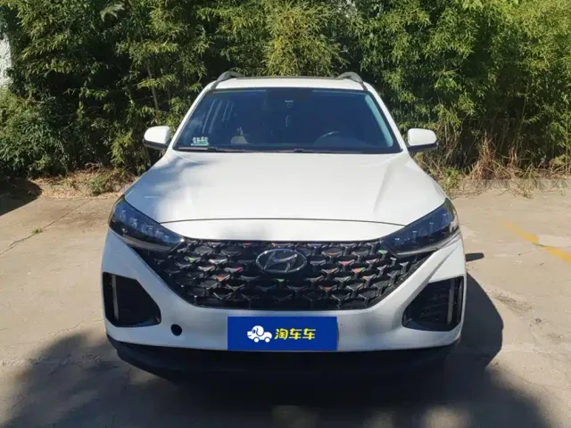 Hyundai ix35 — Фото автомобиля 2
