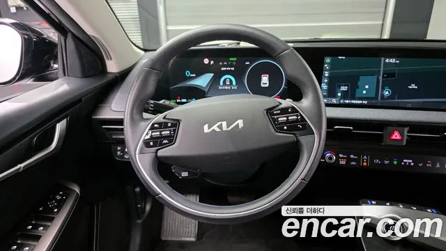 Kia EV6 Long Range — Фото автомобиля 13