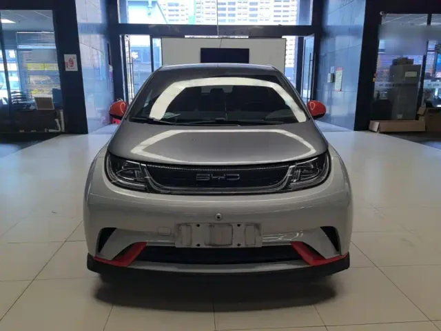BYD Dolphin — Фото автомобиля 2