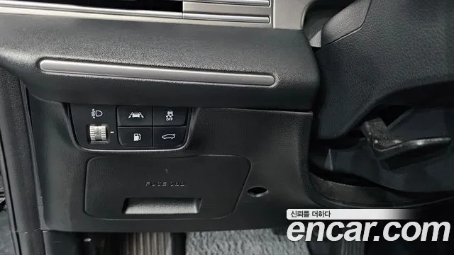Hyundai Grandeur Grandeur (New) — Фото автомобиля 24