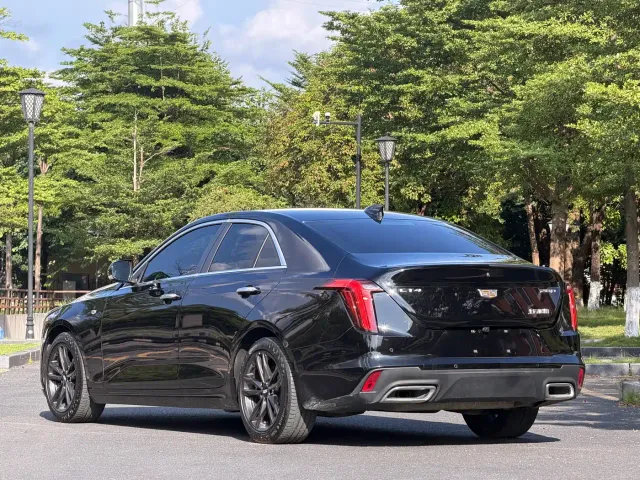 Cadillac CT4 — Фото автомобиля 5