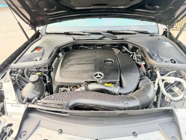 Mercedes-Benz E-Class — Фото автомобиля 15
