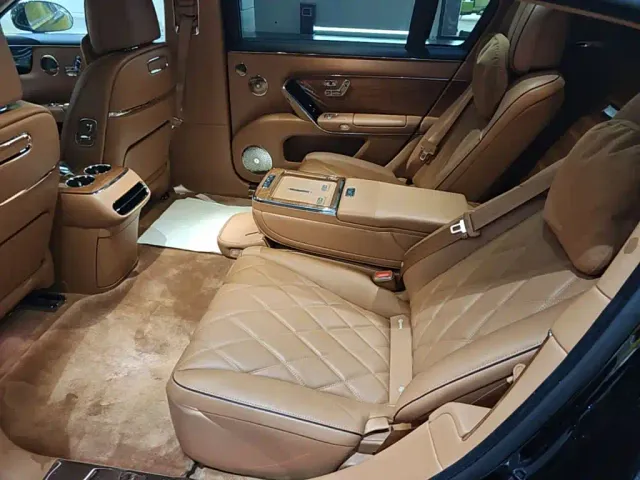 Zunjie Zunjie S800 2025 Model Pure Electric Starlight Premium Edition 5-Seater — Фото автомобиля 16