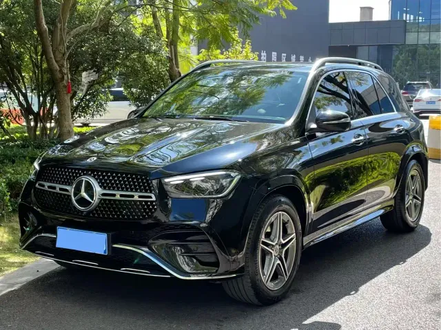 Mercedes-Benz GLE-Class — Фото автомобиля 2