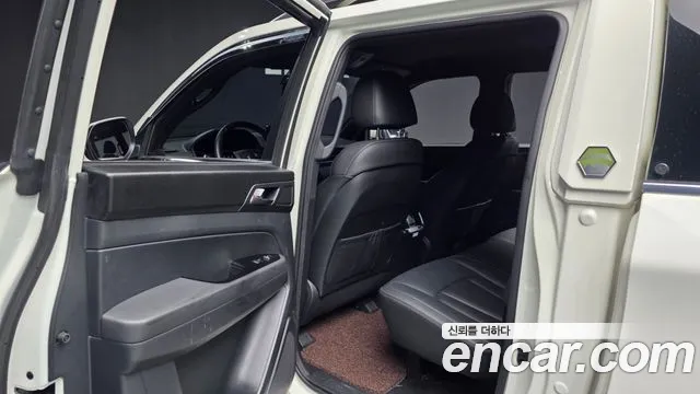 KG_Mobility_Ssangyong Rexton Новый Rexton Sport Дизель 2.2 4WD — Фото автомобиля 23