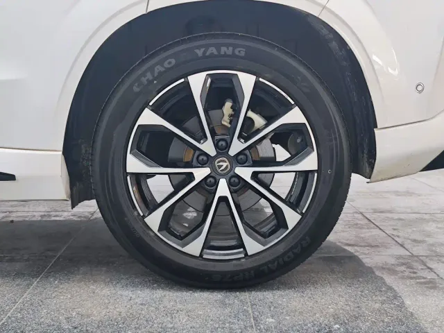 Changan UNI-Z — Фото автомобиля 10