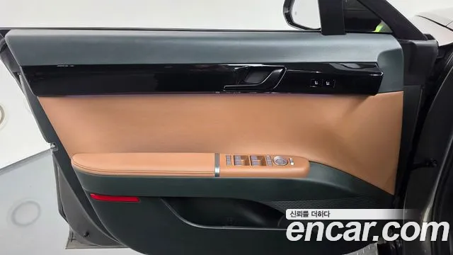 Hyundai Grandeur GN7 — Фото автомобиля 13