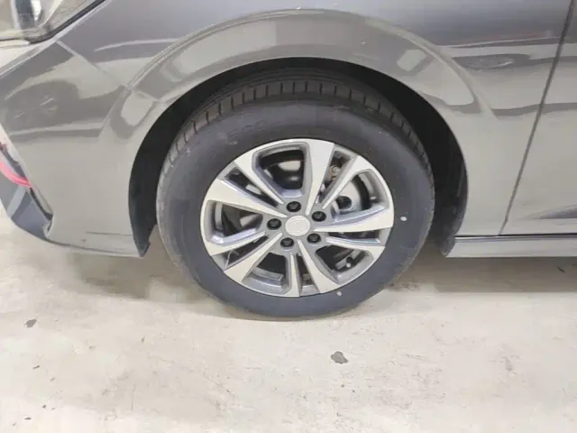 Changan Eado — Фото автомобиля 22