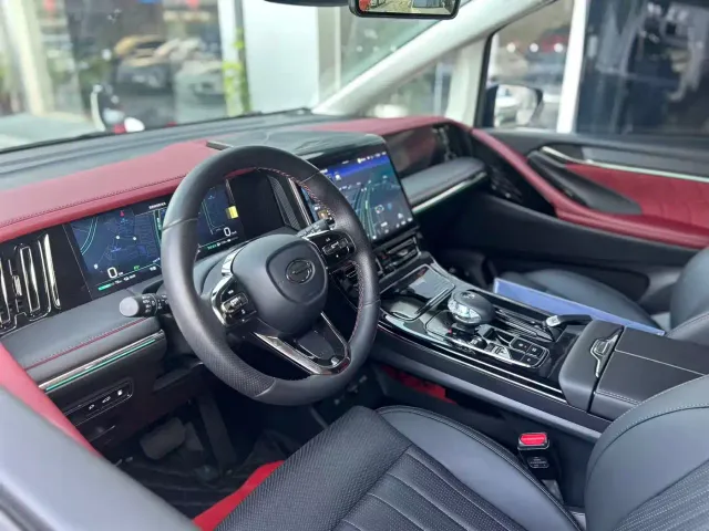 GAC Trumpchi E9 — Фото автомобиля 6
