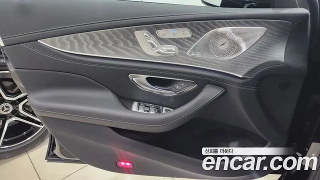 Mercedes-Benz AMG GT 4 двери 43 4MATIC+ — Фото автомобиля 12
