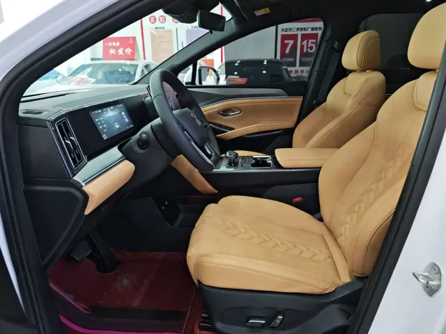 BYD Song L DM-i — Фото автомобиля 8