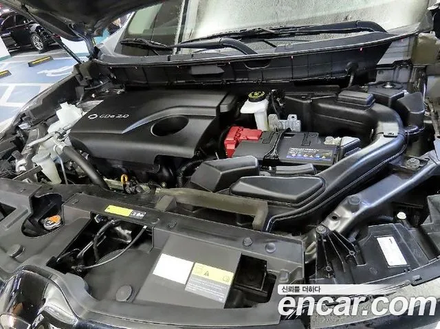 Renault-KoreaSamsung QM6 Новый QM6 2.0 GDe LE Signature 2WD — Фото автомобиля 18