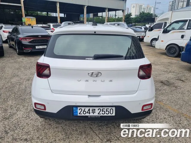 Hyundai Venue Venue 1.6 Flux — Фото автомобиля 4