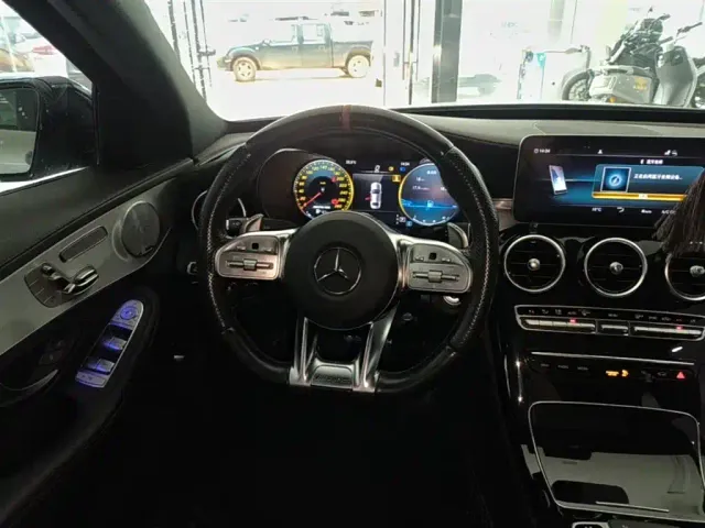 Mercedes-Benz C-Class AMG — Фото автомобиля 10