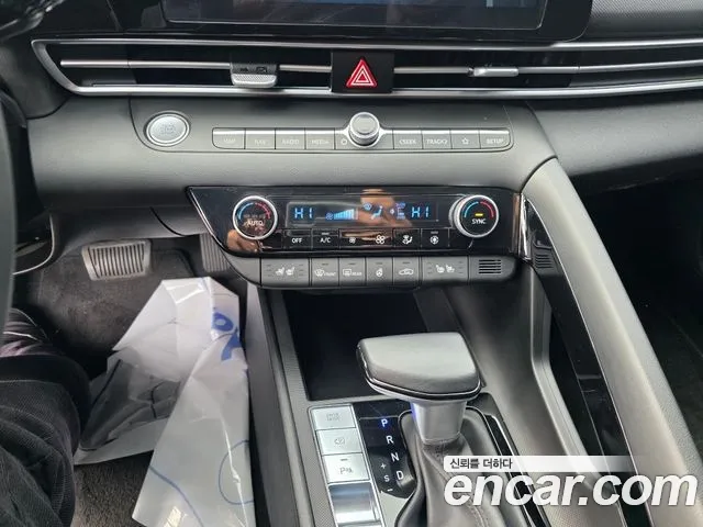 Hyundai AVANTE Новый Avante (CN7) — Фото автомобиля 10