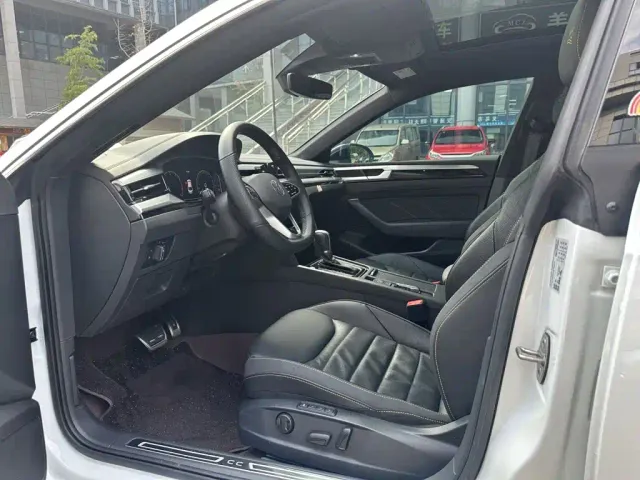 Volkswagen CC — Фото автомобиля 4