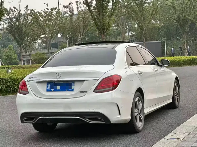 Mercedes-Benz C-Class — Фото автомобиля 6