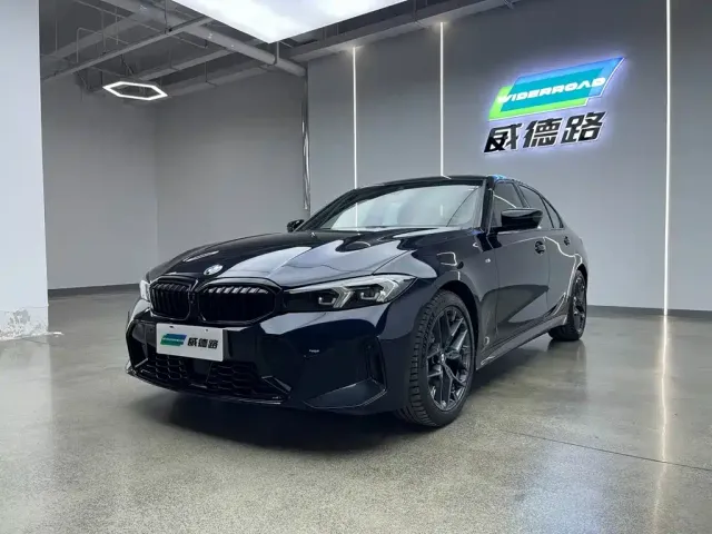 Фотография автомобиля — BMW 3 Series