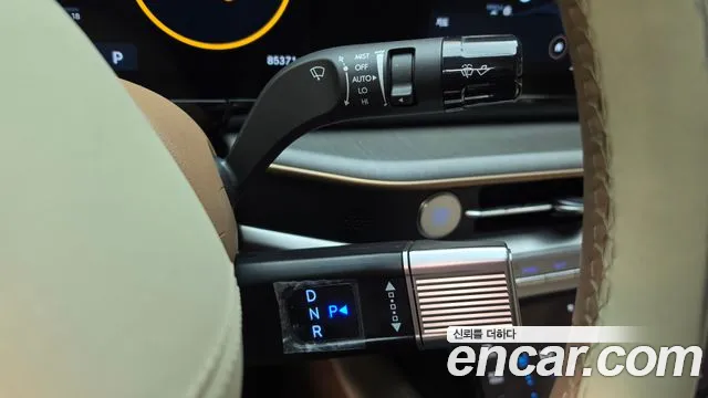 Hyundai Grandeur GN7 — Фото автомобиля 12