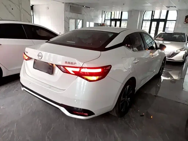 Nissan Sylphy — Фото автомобиля 6